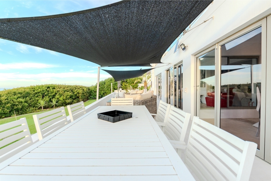 5 Bedroom Property for Sale in Golden Mile Western Cape